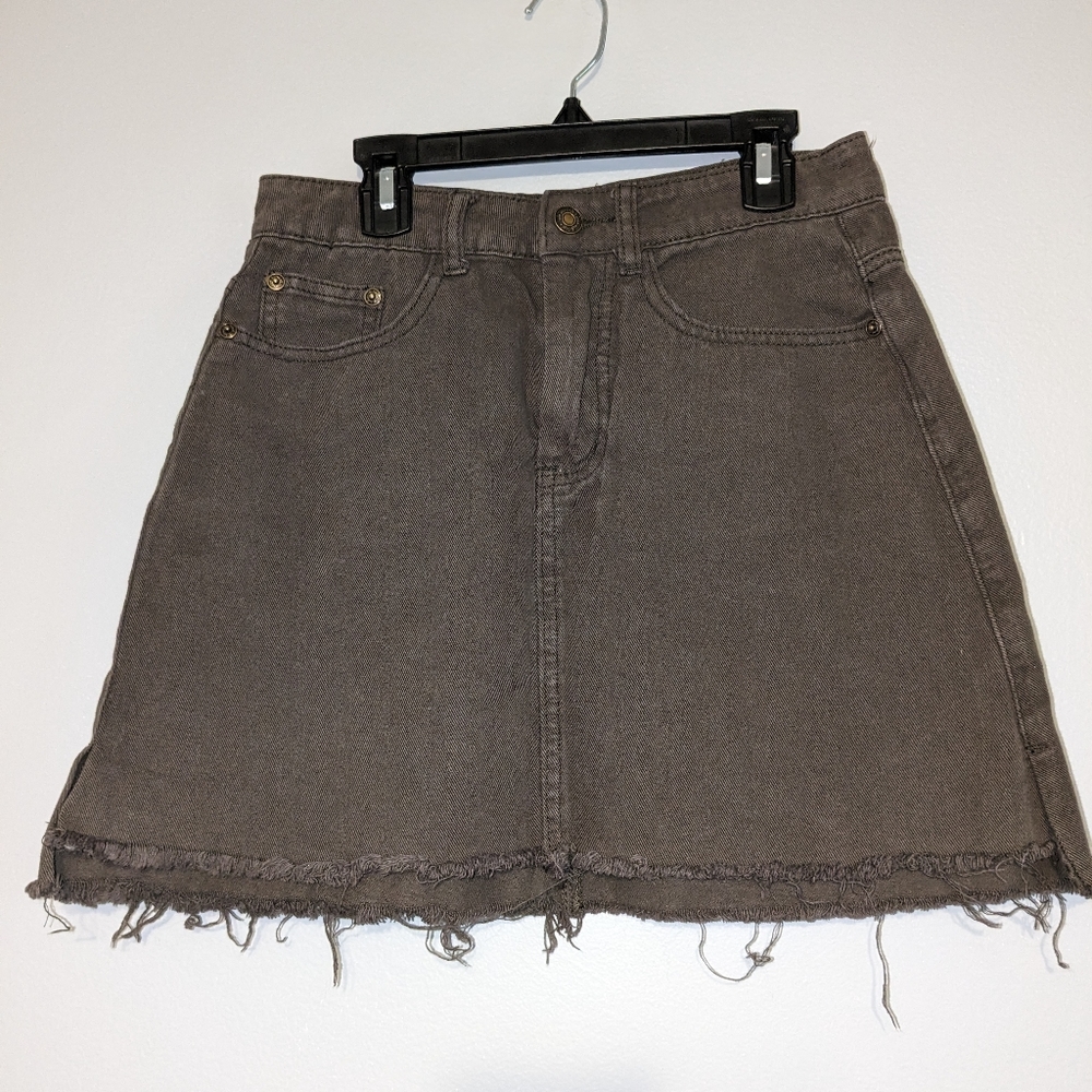 Dark olive green skirt, small